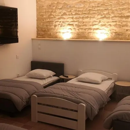 Domaine Des 3 Tatil Evi